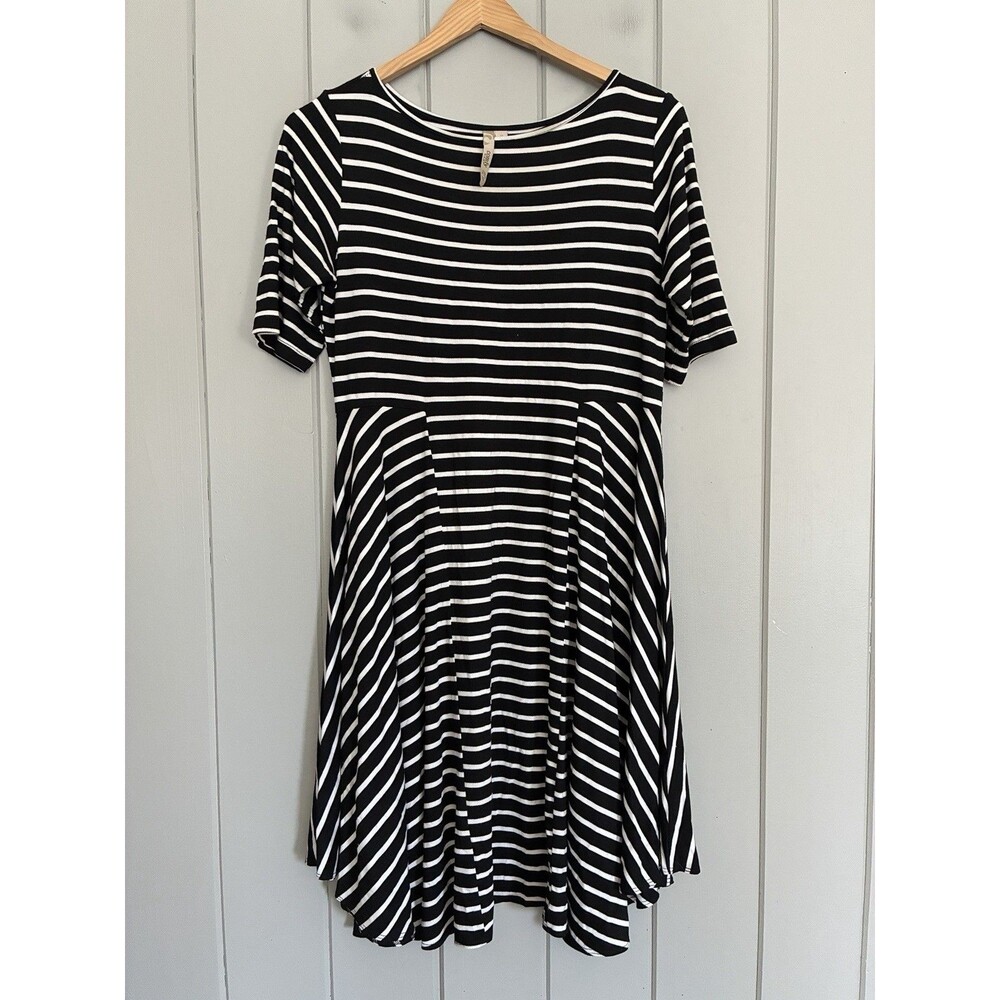 Comfy USA Swing Tunic Dress S Small Black White Stripe Jersey Knit Half Sleeve